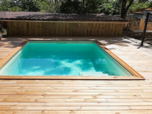 Piscine privée 2,5 x 4 m sécurisée